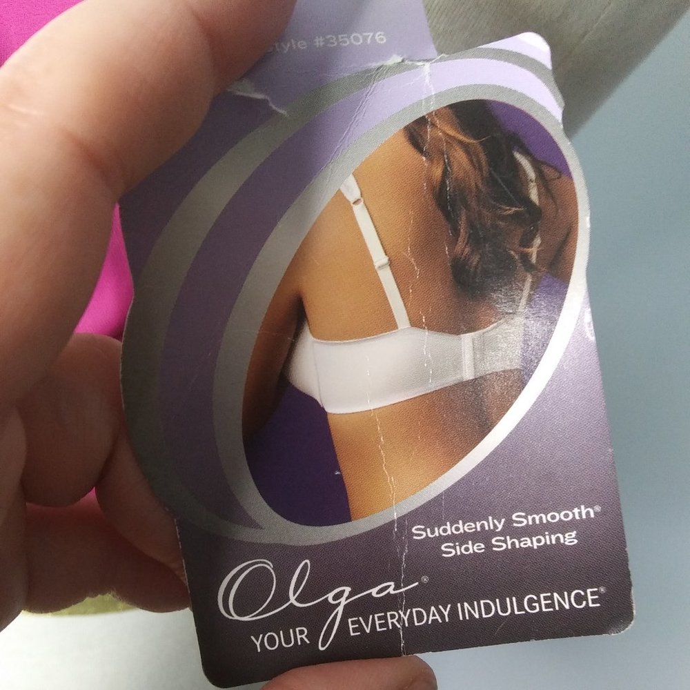 NWT Olga Bra 38D suddenly smooth side shaping - Picture 5 of 16